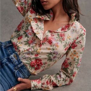 SOLD on FB Marketplace

Sezane Chlo Shirt Spring Flowers Print - Size 0